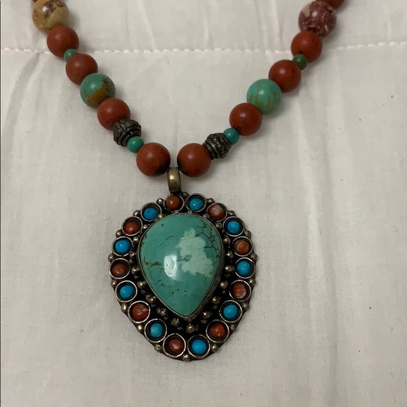 Jewelry - Picture 3 of 7